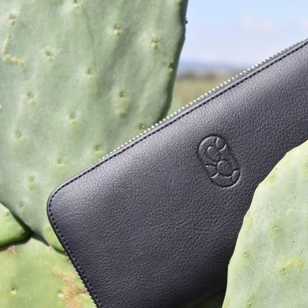 Wallet made with alternative leather made from cactus