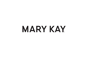 Mary Kay’s "Suits For Shelters" Helps Women in Need With New Outfit and Fresh Start Image