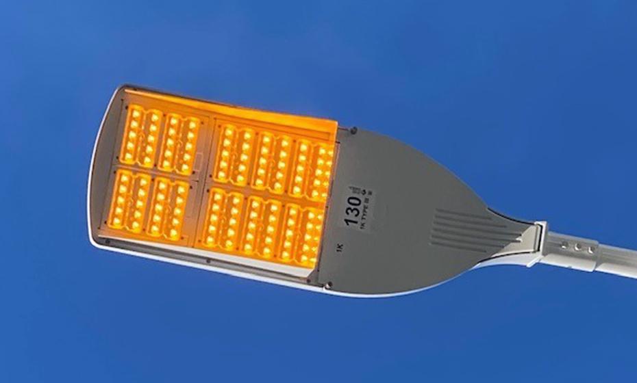 The high intensity D-Series amber LED lighting