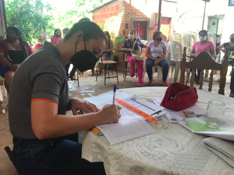 Fundación Paraguaya takes attendance at a November 2021 Women’s Banking Committee meeting in Caaguazú, Paraguay.