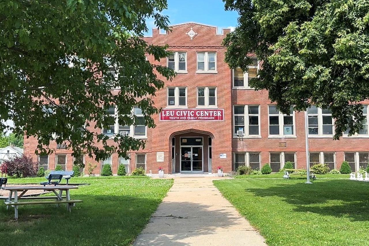 Leu Civic Center