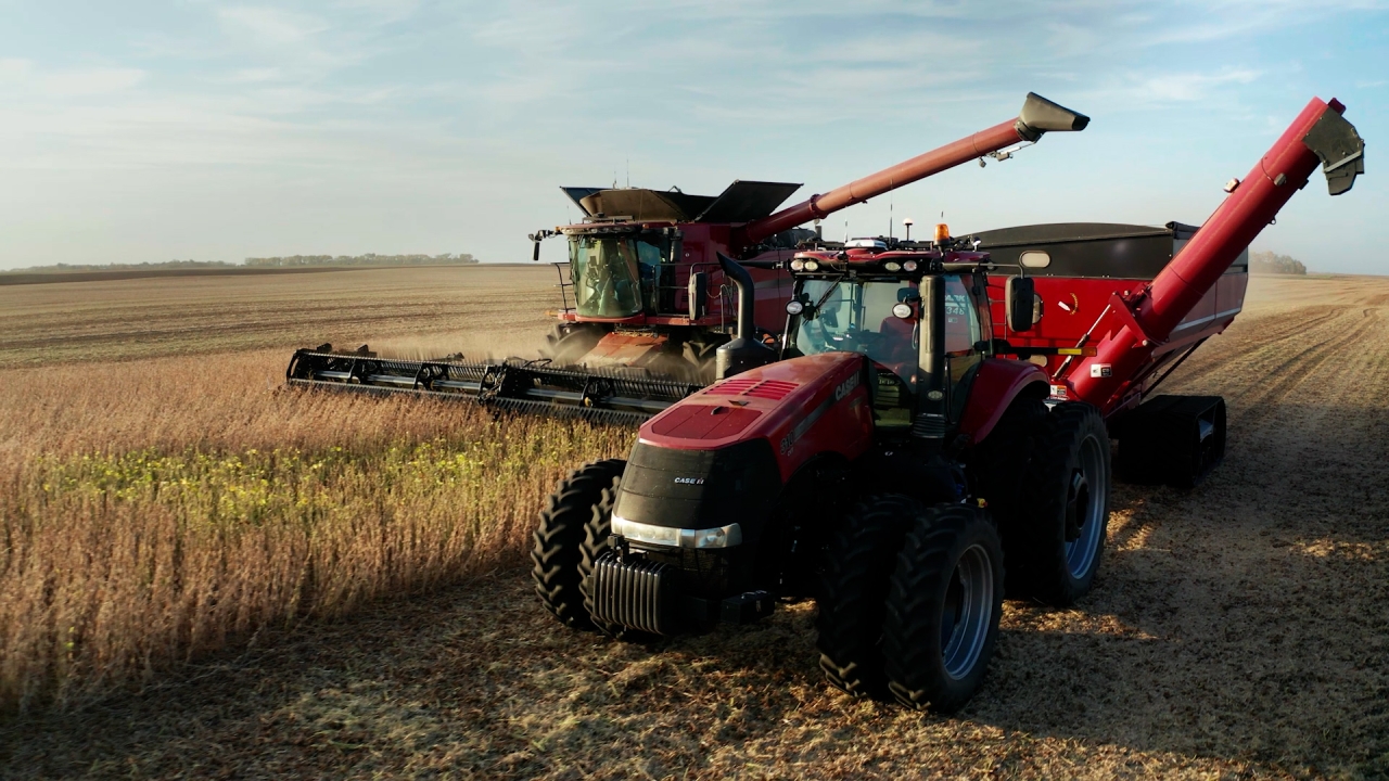 Case IH presents Magnum tractor with Raven autonomy at SIMA - Future Farming