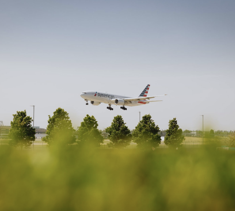 American Airlines' Ambitious Climate Goals for a Low-Carbon Aviation Future