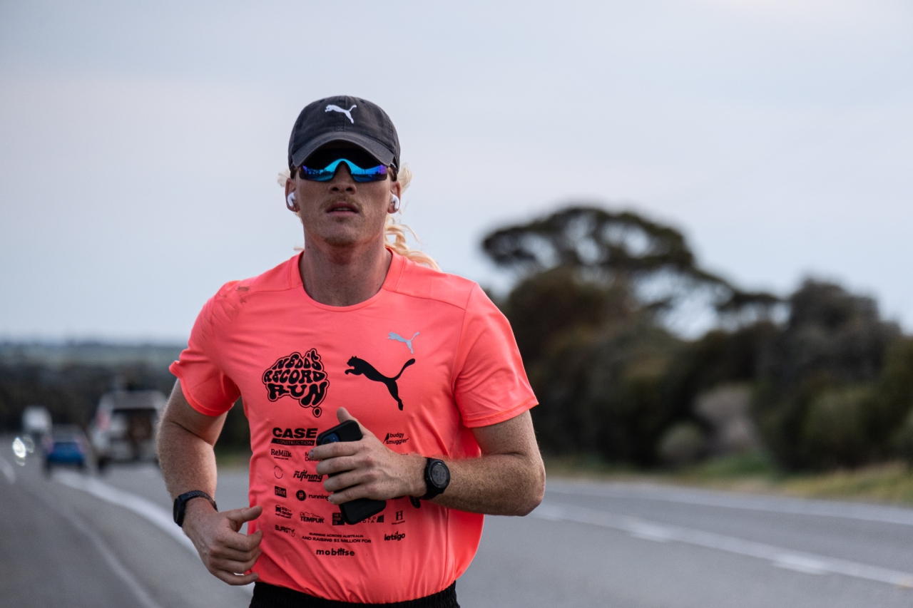 CASE Construction sponsors Nedd Brockmann as he attempts World Record Run across Australia