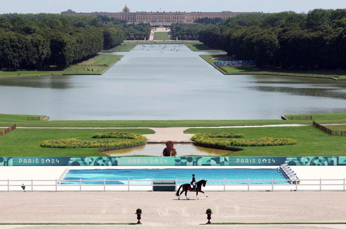 Dressage in Paris 2024