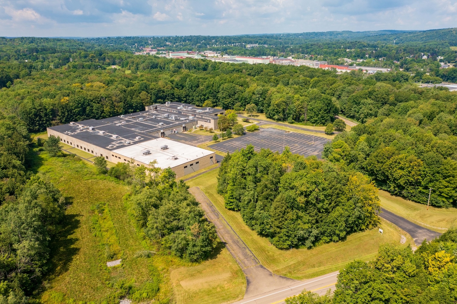 Electrovaya Jamestown factory — Canada clean tech companies operating in the US