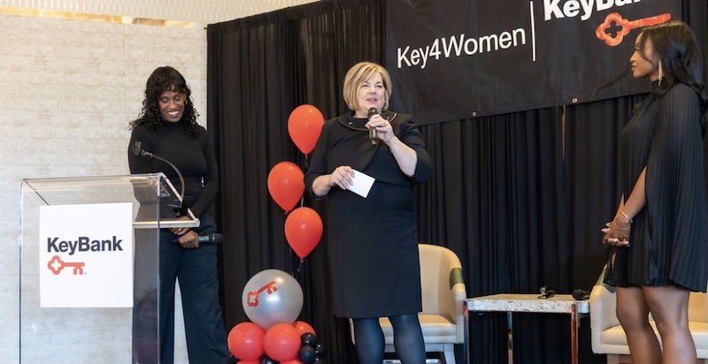 Jackie Joyner-Kersee and Fran O'Rourke at Key4Women Forum.