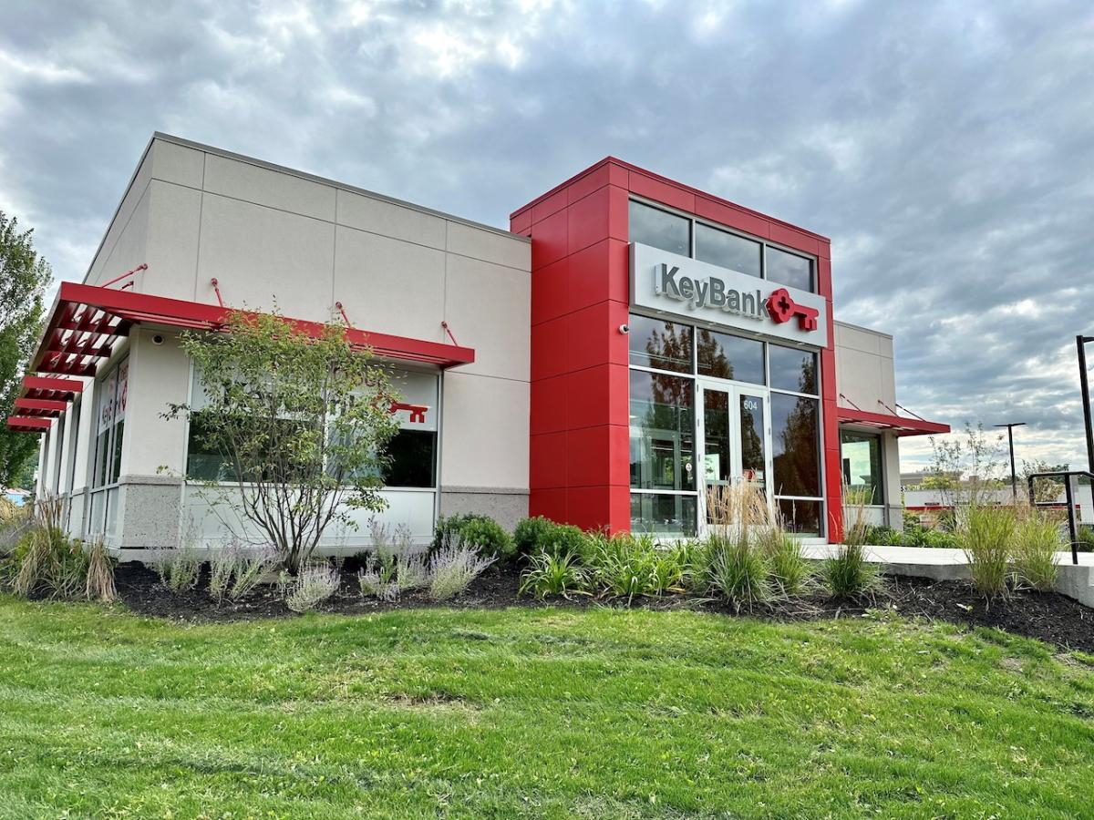 Photo of KeyBank Ithaca branch.