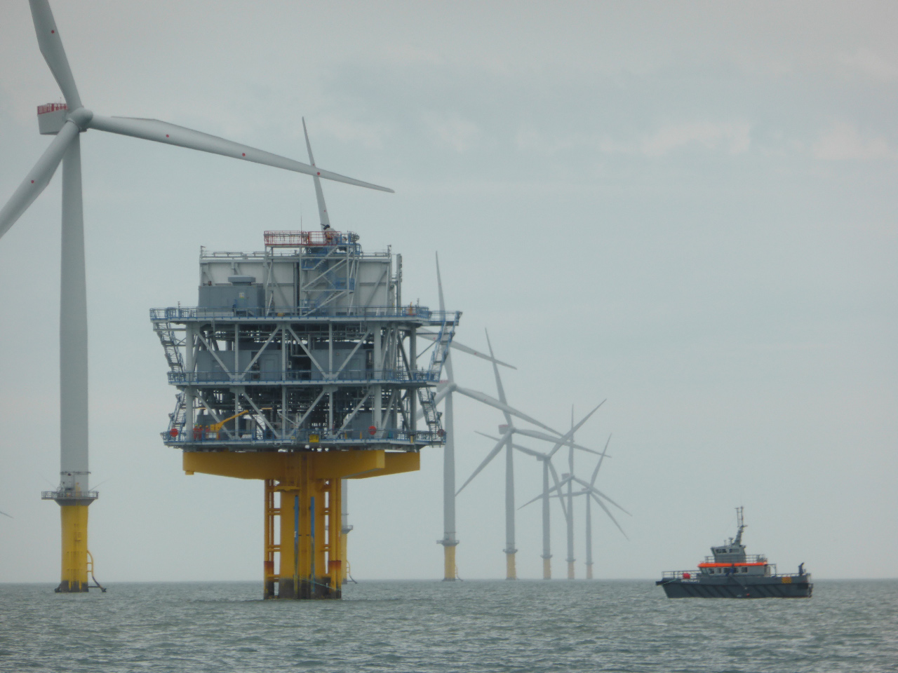 London array offshore wind farm