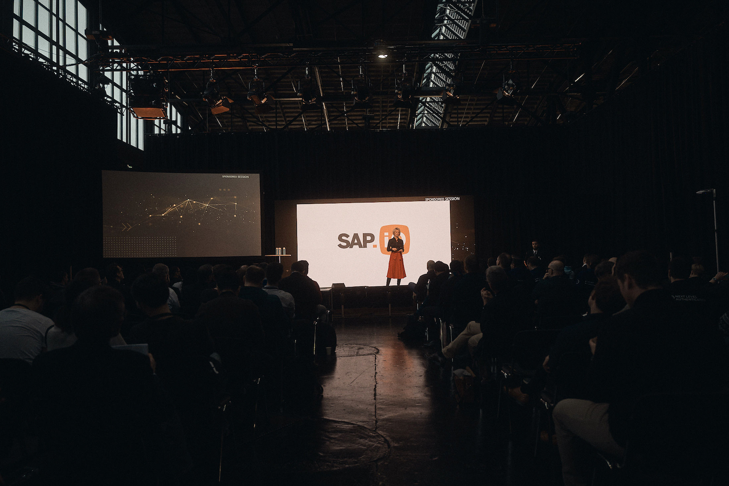 Startup founder presents at SAP.iO Demo Day - accelerator for startups