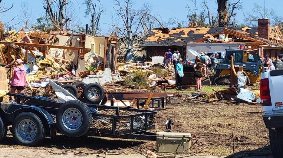 Destruction by a tornado in Mississippi.