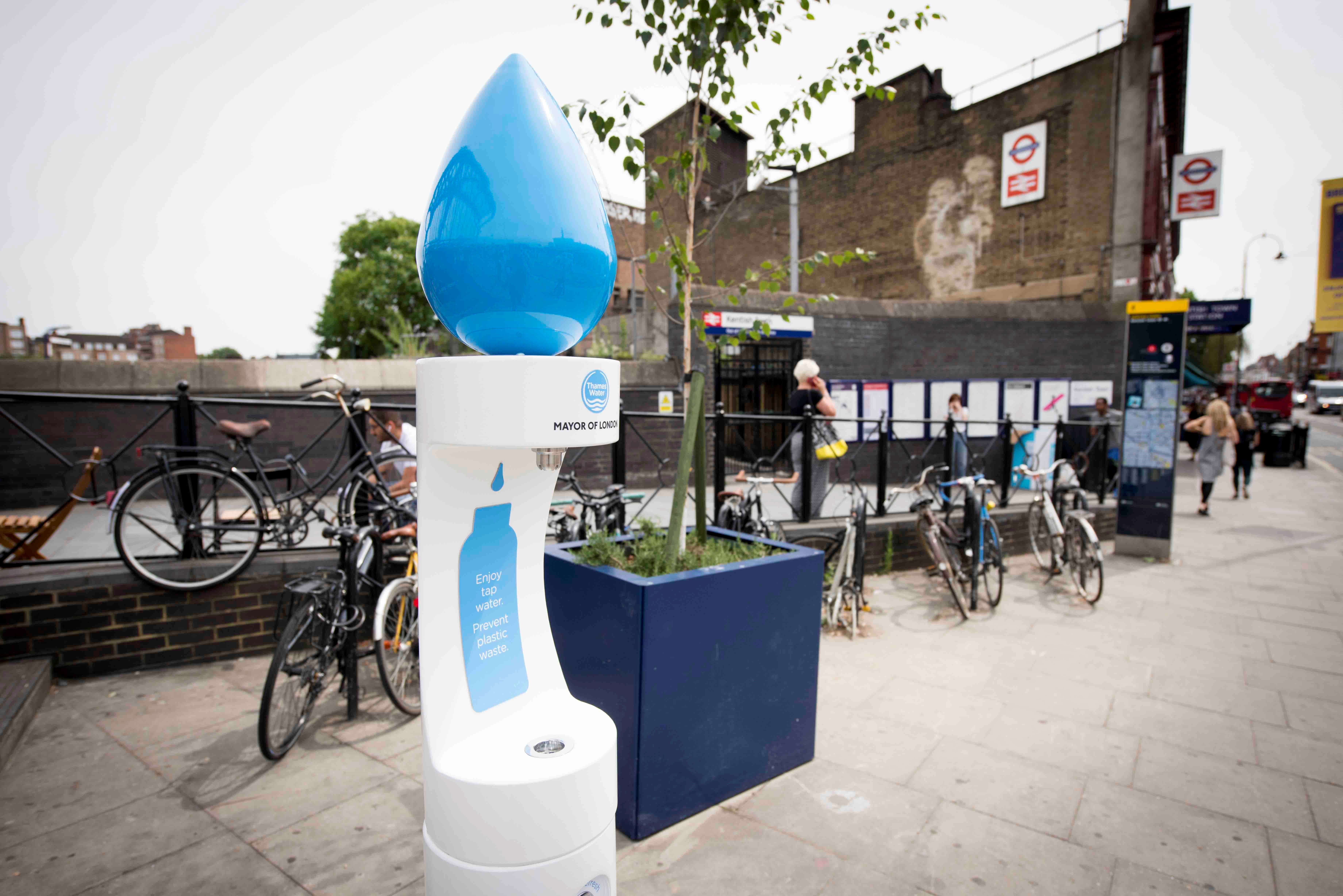 The giant blue water drop - the new London icon?