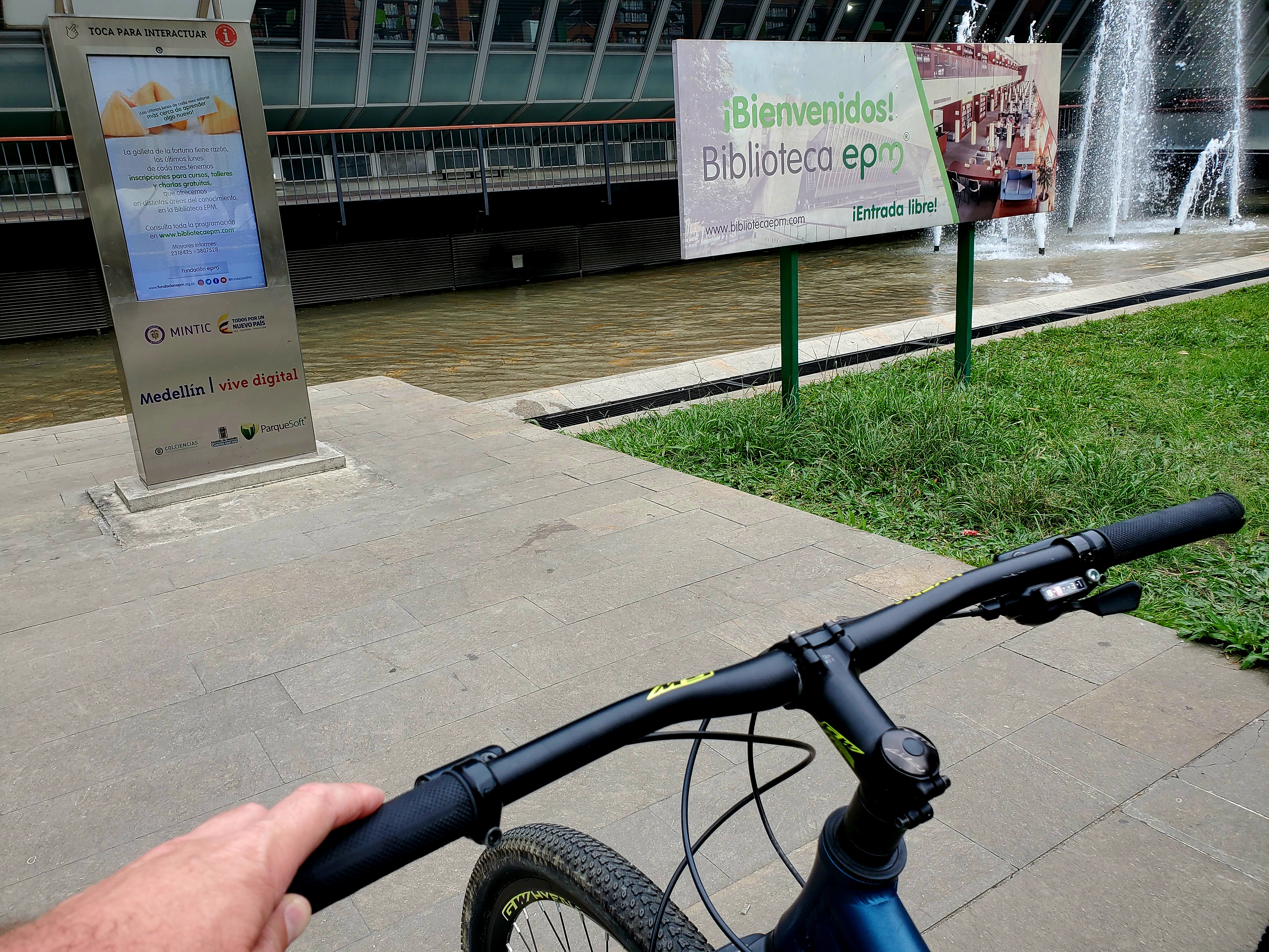 Bike tours in Colombian cities are easy to book.