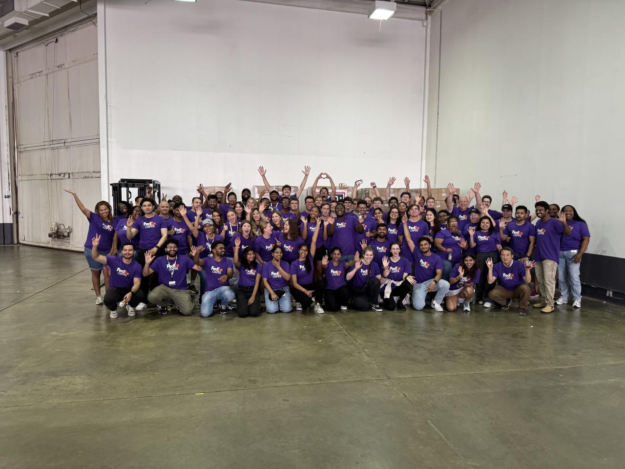 FedEx Cares volunteers