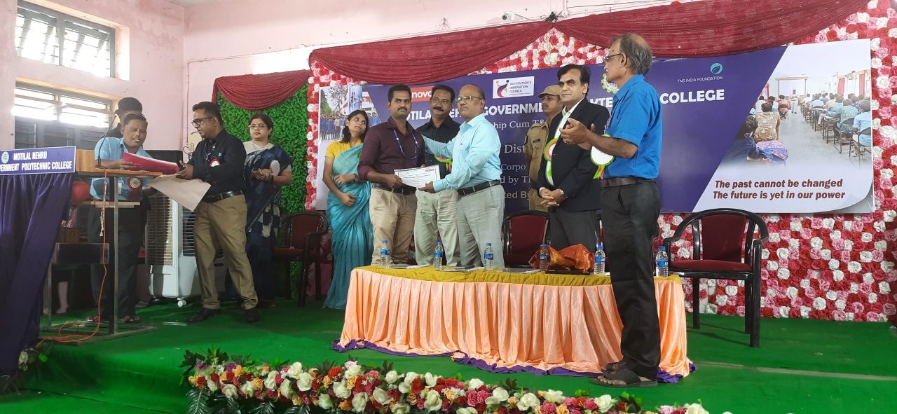 The ceremony for students, presided over by the District Collector, Government of Puducherry and the Assistant Director, Training, Labour Department of Puducherry.
