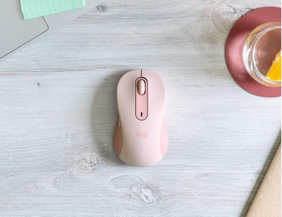 Logitech’s Signature M650 Wireless Mouse in rose