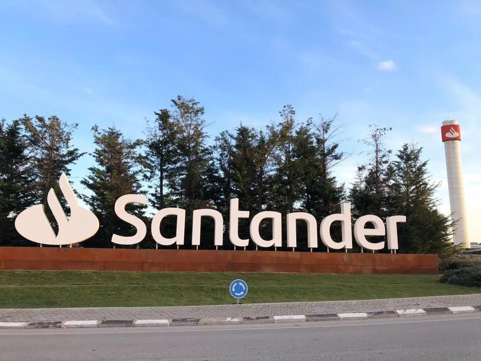 A large outdoor sign "Santander".