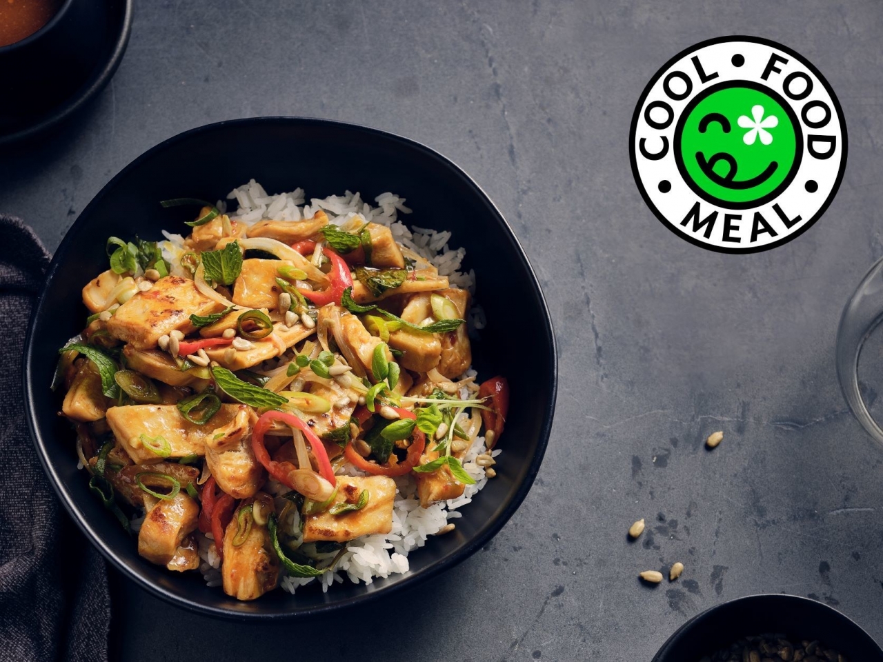 Nestlé Professional Cool Food Meal-certified stir fry featuring Sweet Earth plant-based Mindful Chik'n.
