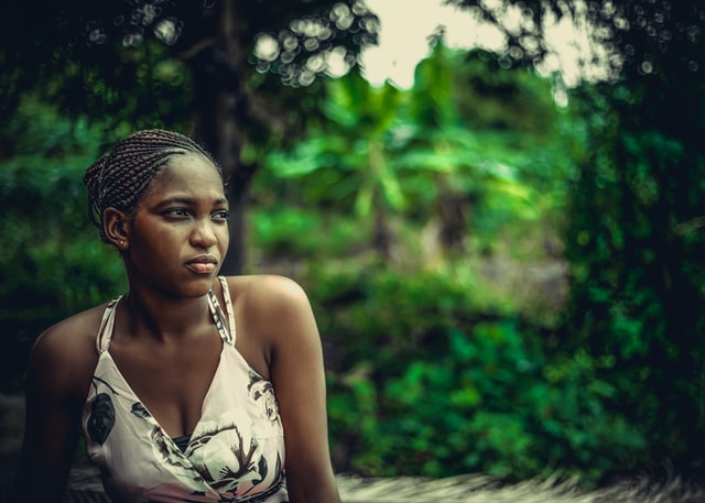 Eine junge Frau in Accra, Ghana