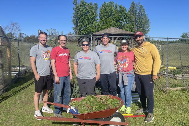 WK employees volunteering at the Sunshine School in Arkansas  