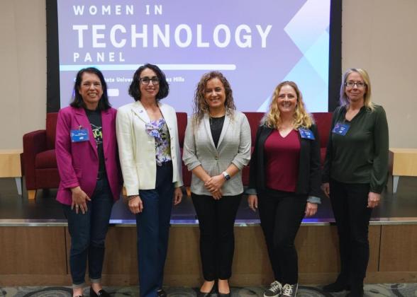 Speakers on AEG and California State University Dominguez Hills&#039; &quot;Women In Technology&quot; Panel.