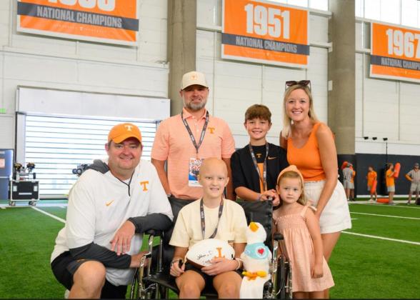 Young patient inspires the Tennessee Volunteers ahead of Aflac Kickoff Game.