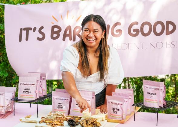 Angel Retonda, It’s Barking Good WWW.ITSBARKINGGOOD.COM