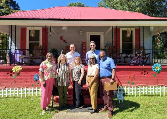 Groundswell team and Georgia funders on tour in LaGrange, GA
