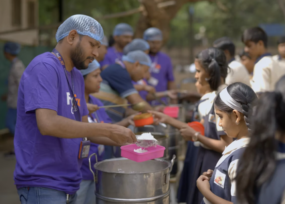 people serving food