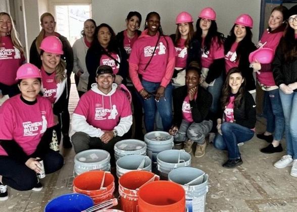 U.S. Bank volunteers at the Women&#039;s Build event.