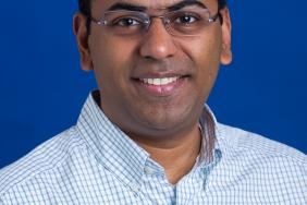 Managing Supply Chain Disruptions in the Pharmaceutical Industry Image.