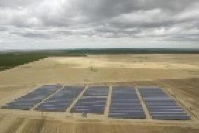 SatCon Photovoltaic Inverters Installed at 1.1 MW SolarCraft Site Image.