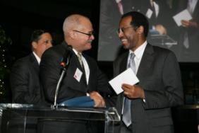 Union Bank Awards $25,000 to Carson Scholars Fund Image.