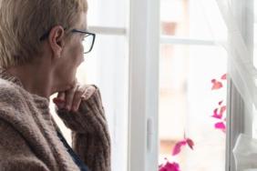 Volunteers Make Sure Seniors in Johnson County, Indiana, Are Safe Image.