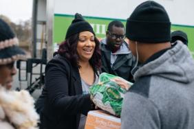 International Paper Provides Funding to Feeding America Image.