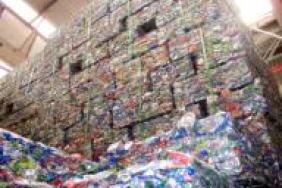 Novelis Recycles a Record 40 Billion Beverage Cans in 2009 Image.