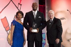 Ronald McDonald House Charities Awards(R) of Excellence Honors Alonzo Mourning, Dr. Philip A. Pizzo and Jonah and Lynn Kaufman Image.