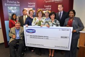 The Dannon Company Awards Texas AgriLIFE Extension Service the Sixth Annual Dannon Next Generation Nutrition(R) Grant Image.