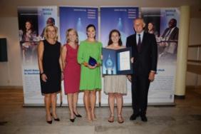 International Stockholm Junior Water Prize Awarded to U.S. Student for Research to Quickly and Accurately Test Water for Bacteria Image.