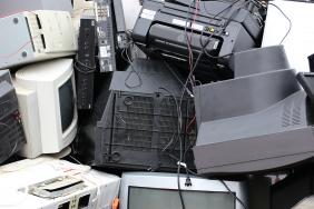CITGO E-Recycle Day Keeps 9 Roll-Off Boxes of Unwanted Electronics Out of Landfills Image.