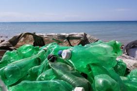 HP Expands Efforts to Reduce Ocean-Bound Plastics Image