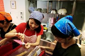 Caterpillar Foundation Invests $50,000 in Second Harvest Japan Tokyo2020: Food for 100,000 Image