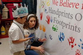 North Carolina Schoolchildren Give Mohawk Group and Karastan a Hand in Sustainability Image.