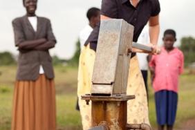 Pamela Crane of Blood:Water Mission Wins P&G's GIVE HEALTH "Clean Water Blogivation" Image