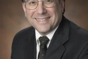 Global Health Council Names Jeffrey Sturchio as Next Leader Image.