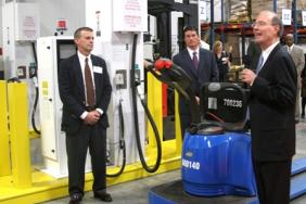 Advanced Hydrogen Fuel Cell Power Solutions Highlighted at Inauguration of New Sysco Houston Warehouse  Image.