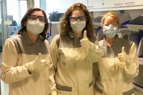 Bayer Employees Volunteer to Conduct SARS-CoV-2 Tests in Newly Established Berlin Laboratory Image.