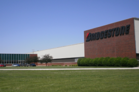 Bridgestone Bloomington Plant Achieves "Gold Level" in Caterpillar Supplier Quality Excellence Process Certification Image.