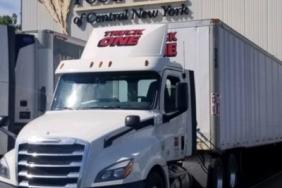 Regional Carriers Donate Transportation to Help International Paper Deliver Boxes to Food Banks Image.