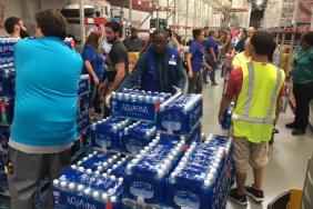 Walmart Announces a New Customer Campaign to Assist with 2017 U.S. Hurricane Relief Image.
